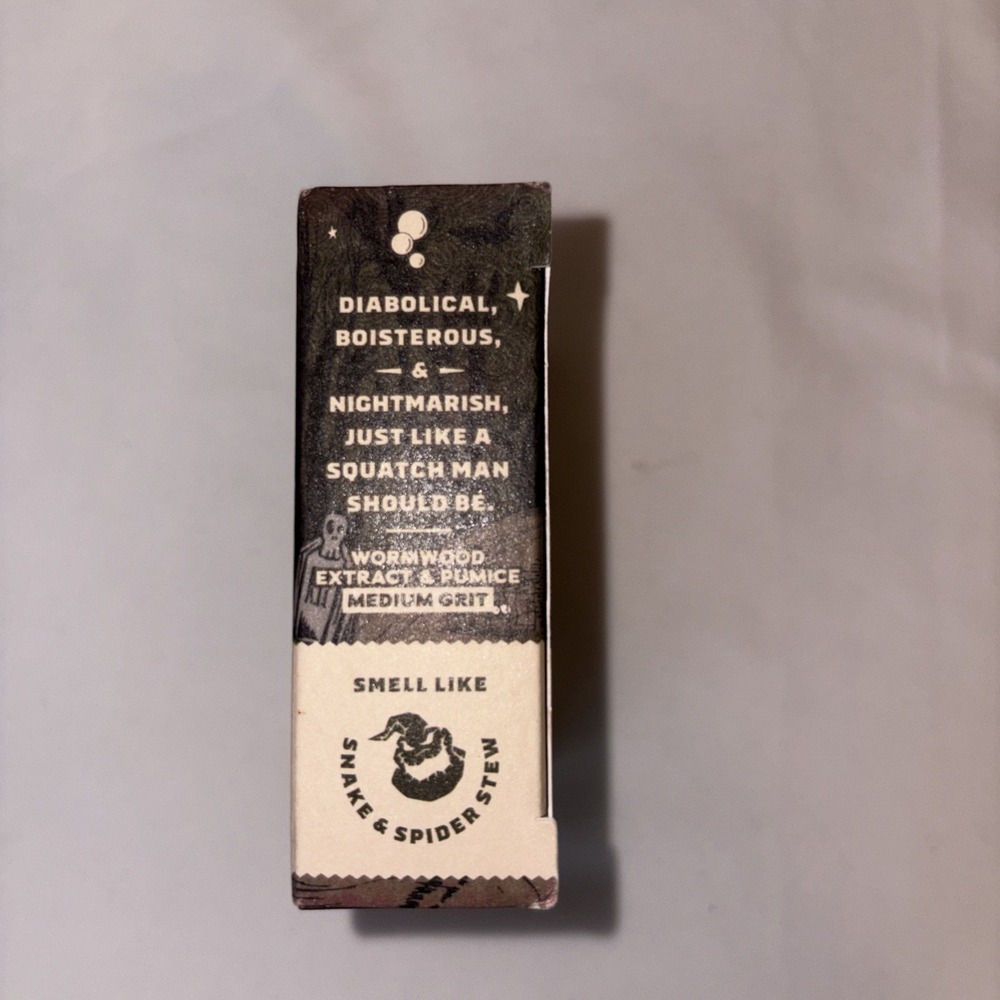 Dr. Squatch Oogie Boogie's Brew Soap Nightmare Christmas 5oz Lot 4 Mens Med Grit - Picture 7 of 7